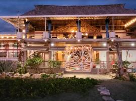 Sirena Surf Lodge Miramar Nicaragua、Miramarのホテル