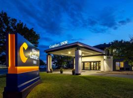 A picture of the hotel: Comfort Inn Montreal Airport