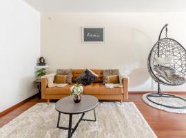 호텔 사진: Luxe apt with parking & garden in wilrijk antwerp