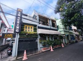Hotel foto: Spacious 3BHK House opp South City Mall