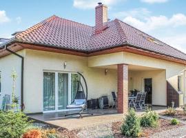 Hotel Photo: Beautiful Home In Kobylanka With 3 Bedrooms And Wifi