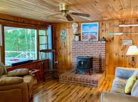 Hotel kuvat: Crawford Lakefront Cottage