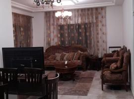 A picture of the hotel: Cool Bayader apartment
