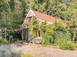 Hotel kuvat: 1 Bedroom Beautiful Home In Boekelo