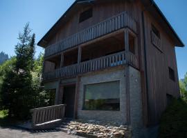 Chalet Alte Post, hotel in Schwarzsee