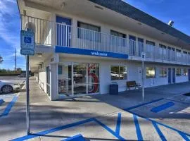 Motel 6-Flagstaff, AZ - Butler