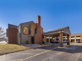 Fotos de Hotel: Super 8 by Wyndham Kansas City Airport North