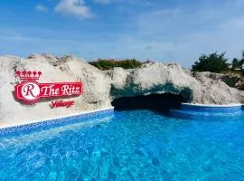 The Ritz Village, hotel in Willemstad