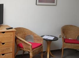 Penzión Malý Dvor, Hotel in Štúrovo