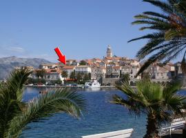 Hotel kuvat: Apartments by the sea Korcula - 4450