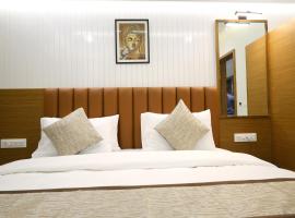 A picture of the hotel: Tulsi Hotel