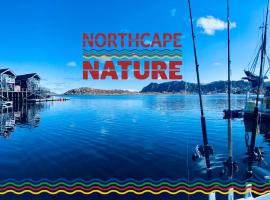 होटल की एक तस्वीर: Northcape Nature Rorbuer - 4 - Balcony North