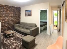 Hotel Photo: COMFORTABLE APARTMENT CLOSE TO BUNKERS DEL CARMEL!