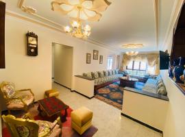 Hotel Photo: TANGER CENTER APARTMENT City wifi !!