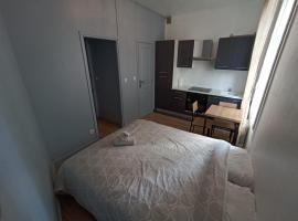 Hotelfotos: Studio cosy - Hypercentre - 20 min to Paris