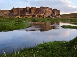 Hotel Mallku Cueva