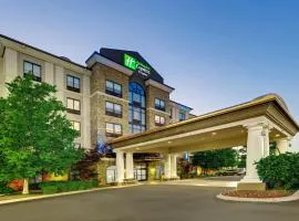 Holiday Inn Express Nashville-Opryland by IHG