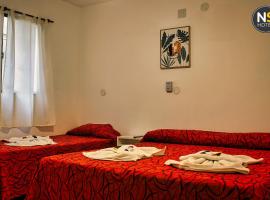 Ns Hotel, ξενοδοχείο σε Termas de Río Hondo