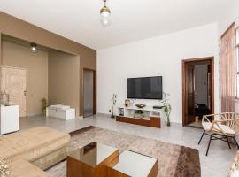 호텔 사진: Apartamento c WiFi a 900m da Praia do Flamengo RJ