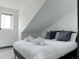 מלון צילום: Lovely 2 Bed Apartment by YO ROOM- Leicester City- Free Parking