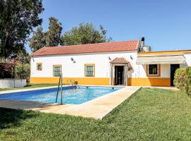 מלון צילום: Beautiful Home In Utrera With Wifi, Swimming Pool And Private Swimming Pool