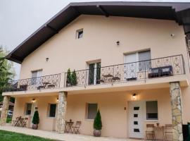 Central park, Hotel in Vrdnik