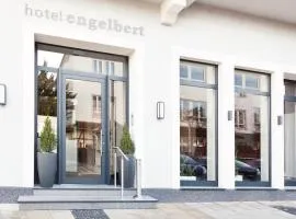 Hotel Engelbert, отель в Изерлоне