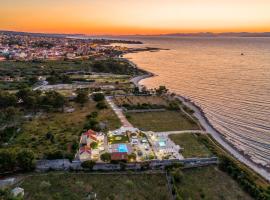 Fotos de Hotel: Seaside luxury villa with a swimming pool Supetar, Brac - 12371