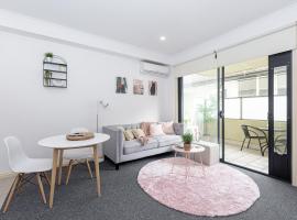 Фотографія готелю: Cozy 1 bedder in St Kilda with Balcony