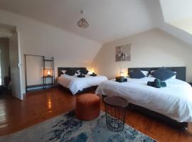 Hotel Photo: Carvetii - Laurel House - 2 bed House sleeps up to 8