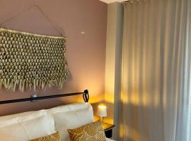 Foto di Hotel: Cozy flat elix