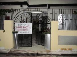 A picture of the hotel: Barefoot Guest House