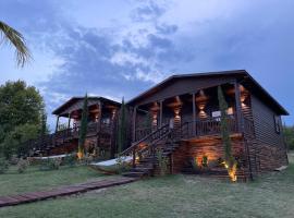 Hotel Foto: Luxury Wooden Villas