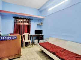 Hotel Photo: Hotel V R Loge By WB Inn