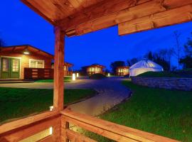 Giltraps Townhouse & Glamping, hotel in Kinnitty