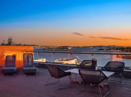 Photo de l’hôtel: Exclusive apartment, sea view to Oslo fjord, located on water in Oslo center