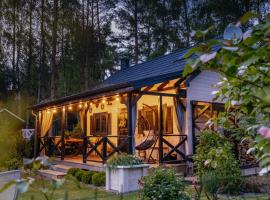 White & Black, hotel in Kołczewo