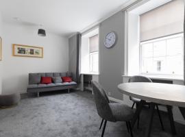 Hotel Photo: Lovely City Centre 1 bedroom flat.