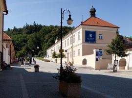 Hotel kuvat: Hotel Pod Zámkem