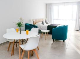 Ramada Residences by Wyndham Puerto Madryn CQ Mitre, hotel v destinácii Puerto Madryn