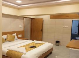 รูปภาพของโรงแรม: Hotel New Sarah Inn, Andheri West