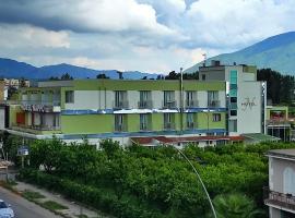 A picture of the hotel: Hotel Nappo