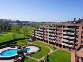 Hotel Photo: Estudio frente al Parque Fluvial con garaje