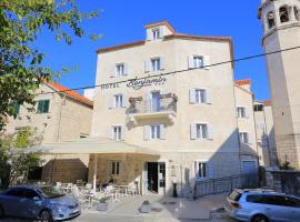 A picture of the hotel: Rooms by the sea Kastel Novi, Kastela - 17909