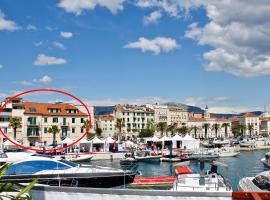 Hotel fotoğraf: Rooms by the sea Split - 18079