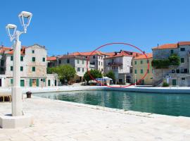 מלון צילום: Apartments by the sea Postira, Brac - 18971