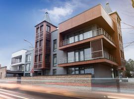 Sonia Apartments، فندق في يورمالا