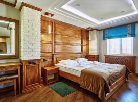 Taras Bulba, hotel v destinaci Kamenec Podolský