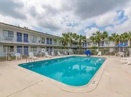 Motel 6-Ft. Pierce, FL