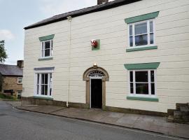 A picture of the hotel: The Old Bulls Head